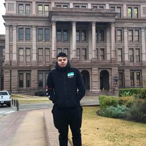 Meet your Posher, Erick